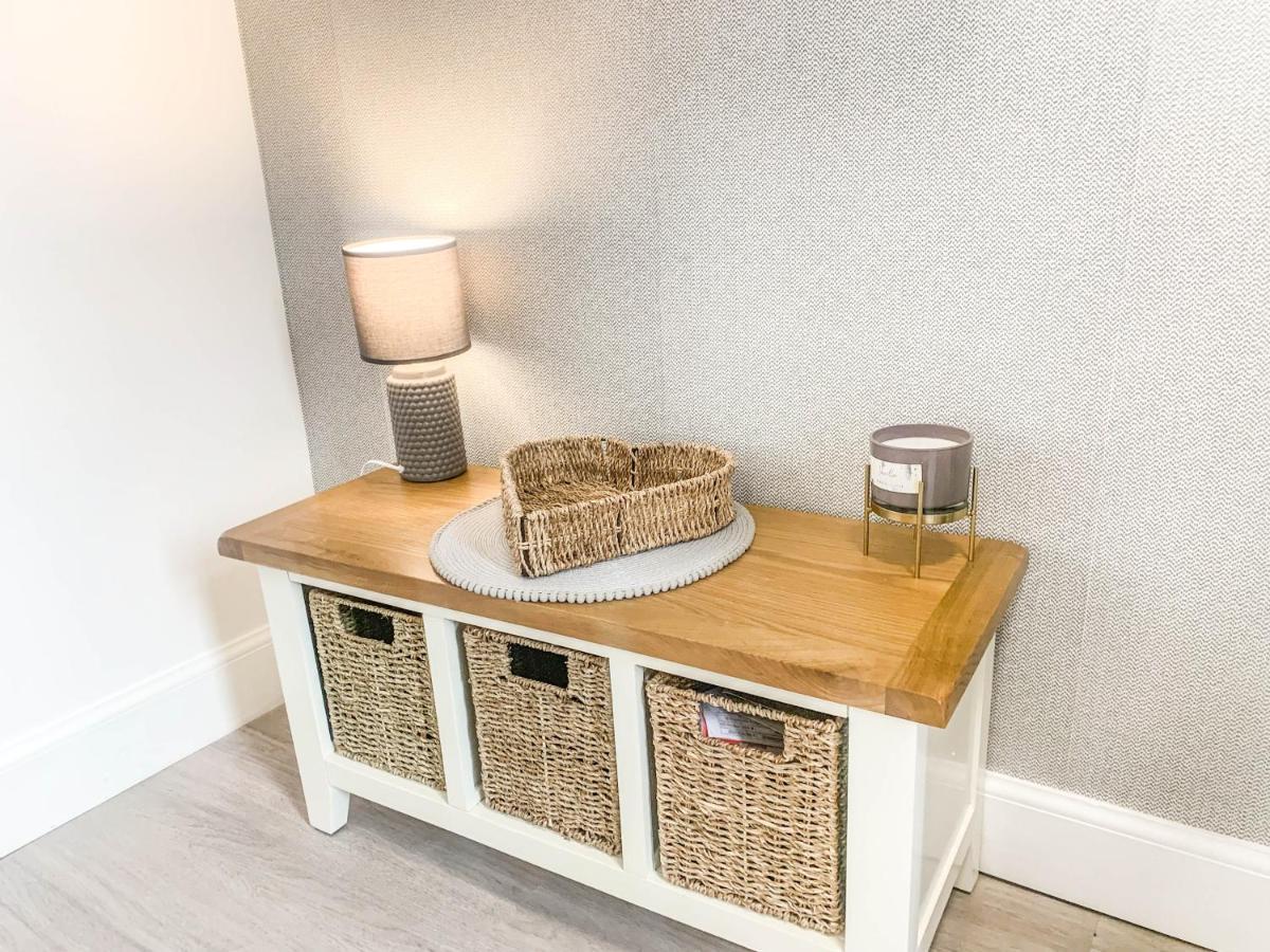 The Rosebery Retreat By The Castle 1-bed Apartment Inverness